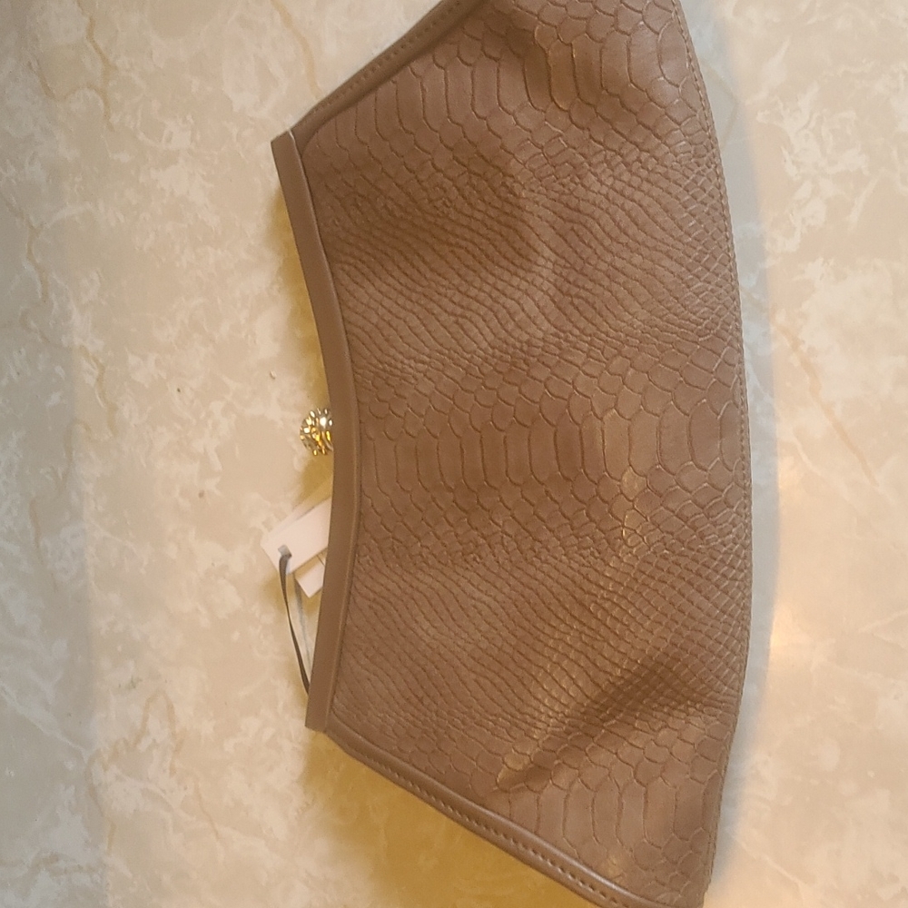 Clutch purse